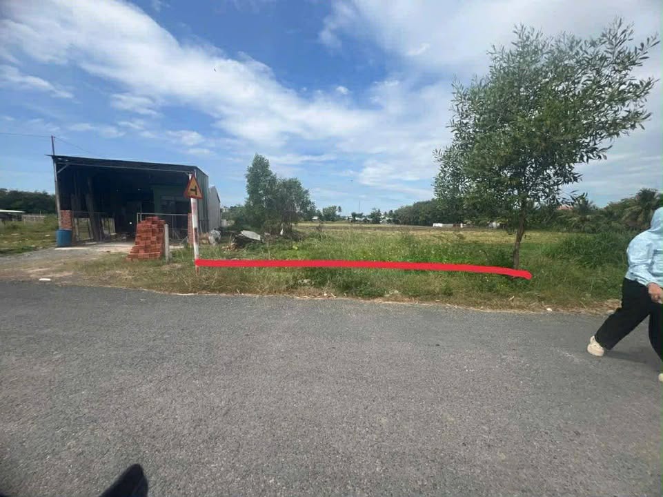 Đất nền Hòa Thành Tây Ninh 600m² giá 1.6 tỷ - Mặt tiền đường lớn 30m