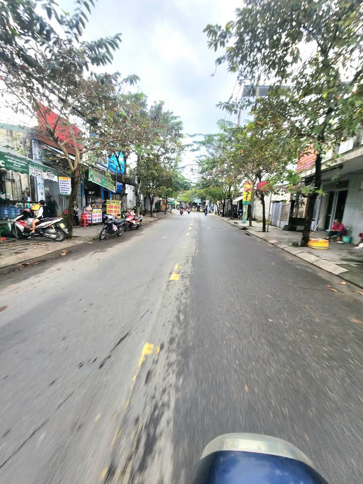 Đất 2 mặt kiệt ô tô Mẹ Suốt, Đà Nẵng 180m² giá 3.5 tỷ - Cơ hội đầu tư hấp dẫn!