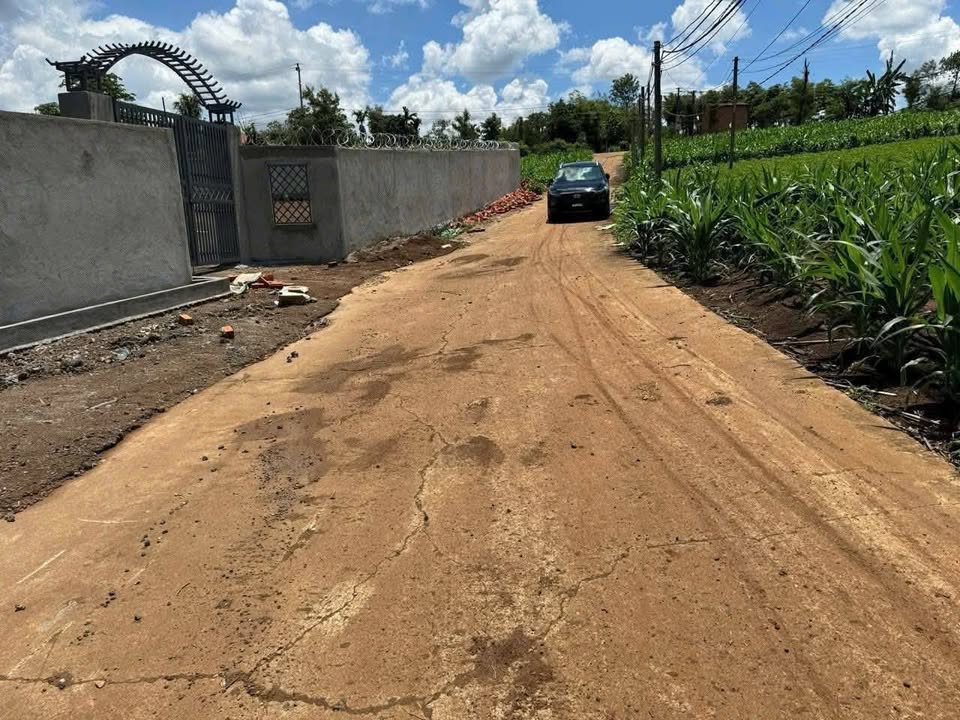 Đất thổ cư 1000m² xã Ea Tiêu giá 1.84 tỷ - View suối mát mẻ!