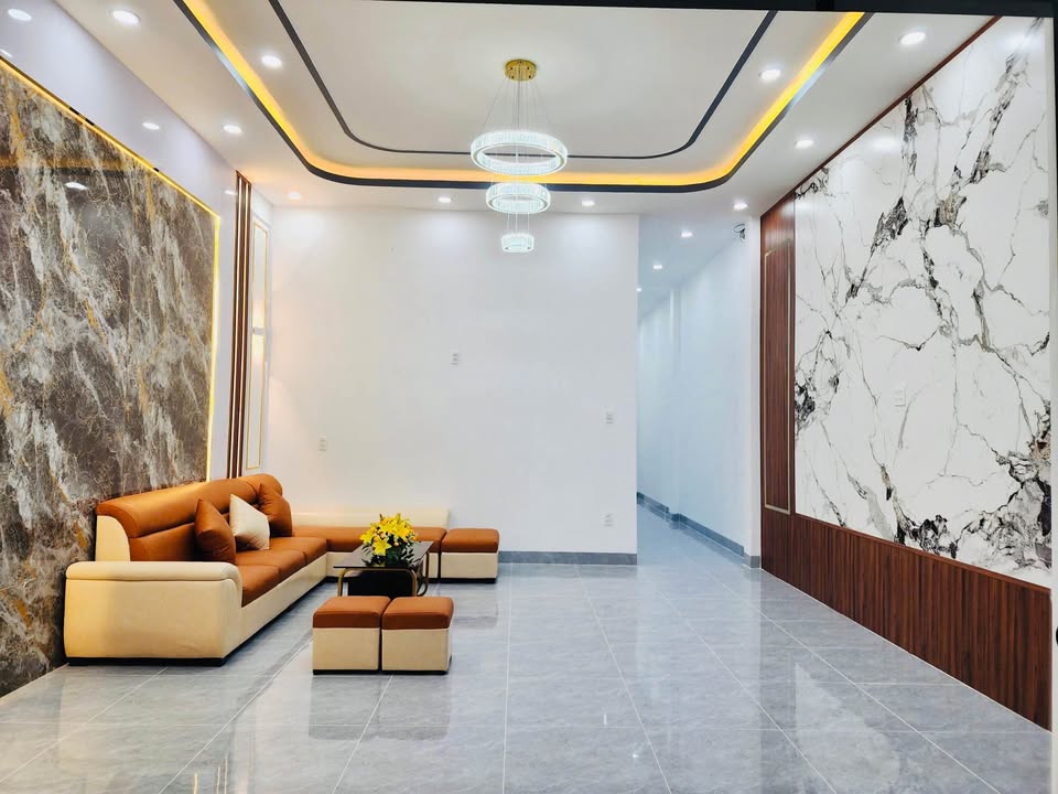 Nhà riêng đẹp ở Rạch Giá 137m² giá 2 tỷ - Nhà mới tặng nội thất