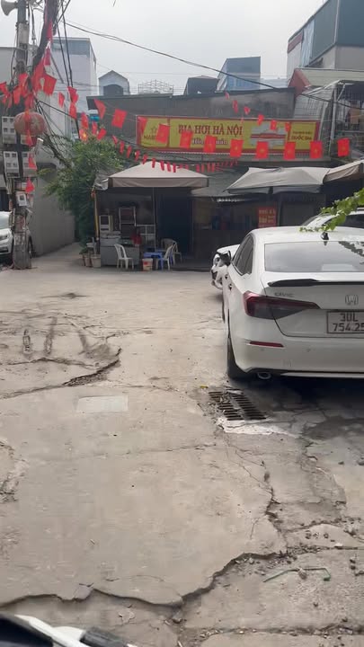 Nhà 5 tầng Ngõ 67 Văn Cao 30m² giá 7.95 tỷ - Thiết kế hiện đại, ở ngay!