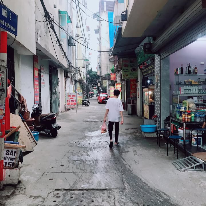 Nhà 4 tầng Cầu Diễn 37m² giá 6 tỷ - Kinh doanh sầm uất gần ô tô!