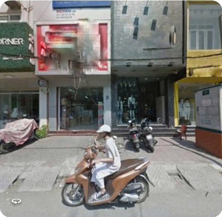 Nhà mặt phố Thái Hà, Đống Đa 70m² giá 40 triệu - Thích hợp kinh doanh hàng ăn