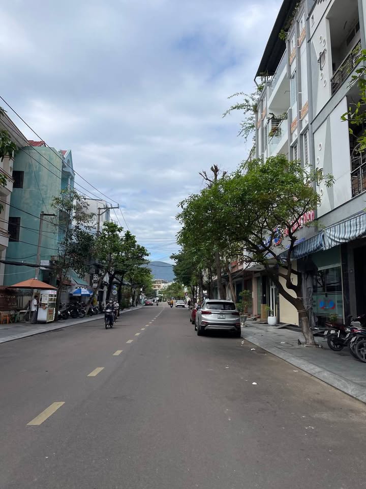 Nhà mặt tiền Hà Huy Tập, Quy Nhơn 68m² giá 8.5 tỷ - Vị trí đắc địa, kinh doanh thuận lợi!