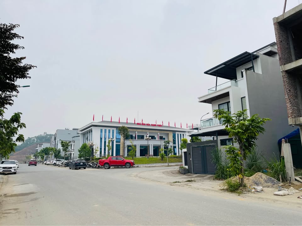 Đất nền Khu đô thị Hạnh Phúc Lào Cai 100m² giá 3.1 tỷ - Đầu tư sinh lời ngay!