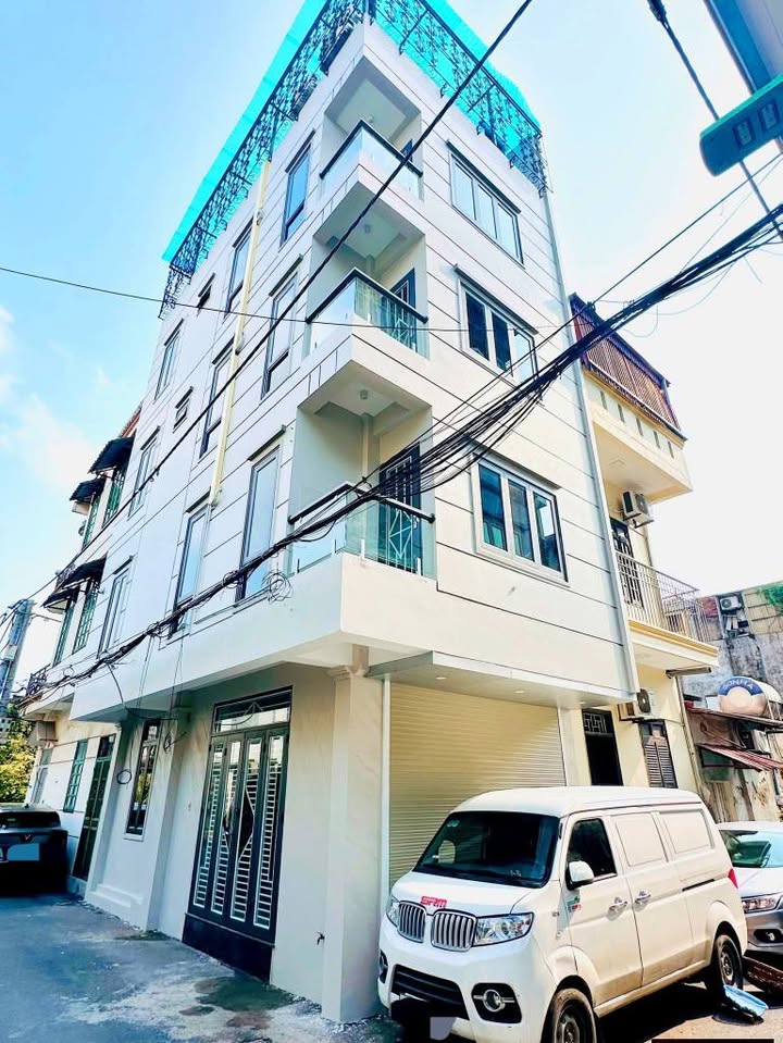 Nhà lô góc 5 tầng Phương Canh 48m² - Full nội thất, giá thỏa thuận!