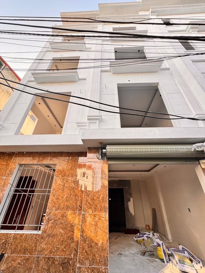 Nhà liên mạch 5 tầng Bắc Từ Liêm 50m² giá 8 tỷ - Sổ đỏ chính chủ