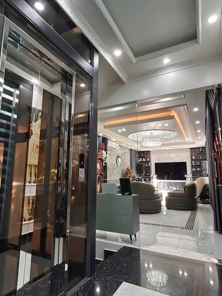 Nhà Căn Góc 4 Tầng Mới Xây tại Quán Nam, Lê Chân, Hải Phòng - Bán gấp với giá chỉ 10 tỷ!