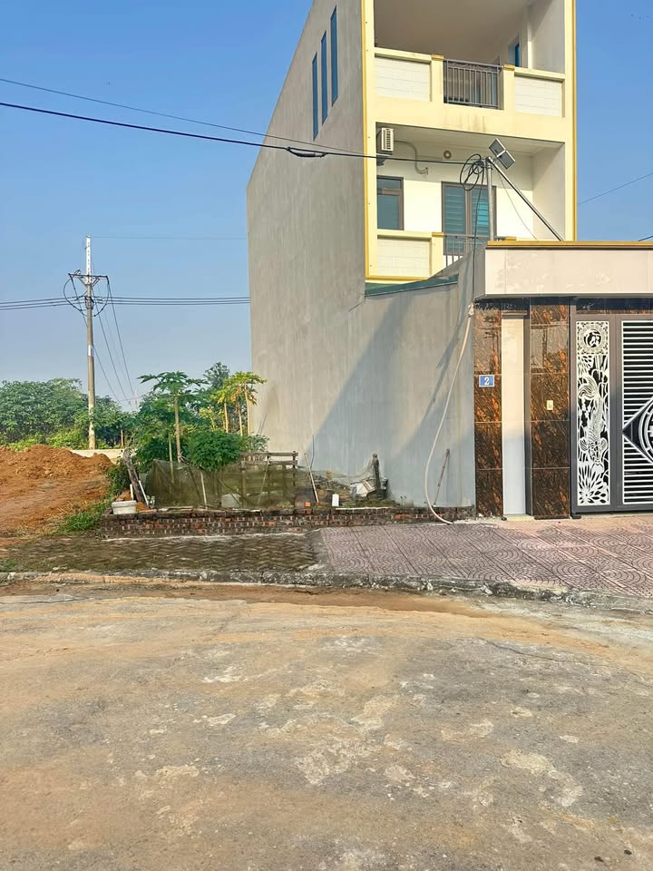 Đất nền Hòa Lạc 100m² giá 3 tỷ - Cắt lỗ gấp 500 triệu!