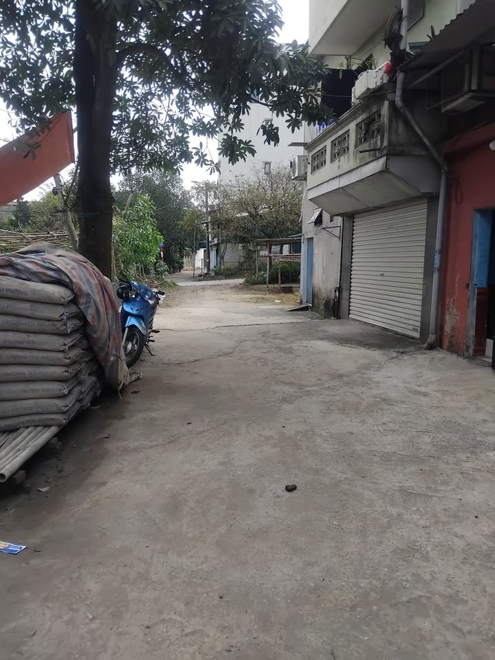 Đất nền Vân Phú Việt Trì 80m² giá 2 tỷ - Pháp lý rõ ràng, giao thông thuận lợi!