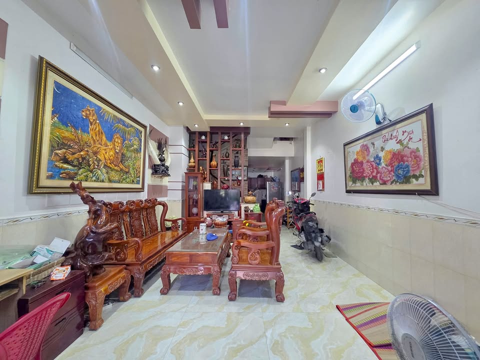 Nhà 3 Lầu Hẻm Xe Hơi Đường Huỳnh Tấn Phát, Quận 7 - Sổ Hồng Chính Chủ