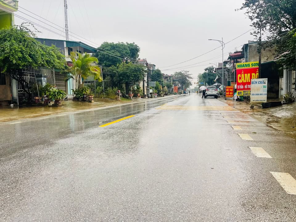 Nhà đẹp 115m² tại Vạn Thắng, Nông Cống - Bán gấp, tặng nhà 3 tầng!