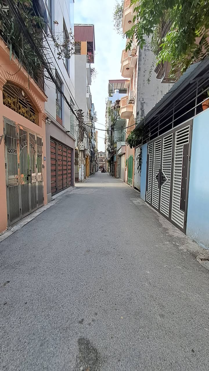 Đất Sài Đồng - Phúc Lợi 45m² giá 8 tỷ - Ô tô tránh, vị trí đẹp!