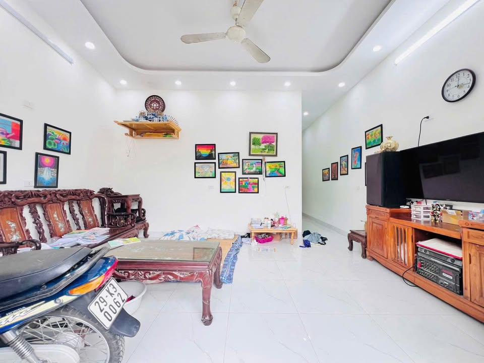 Nhà cấp 4 Định Công Thượng 64m² giá 2.4 tỷ - Thiết kế mới tuyệt đẹp!