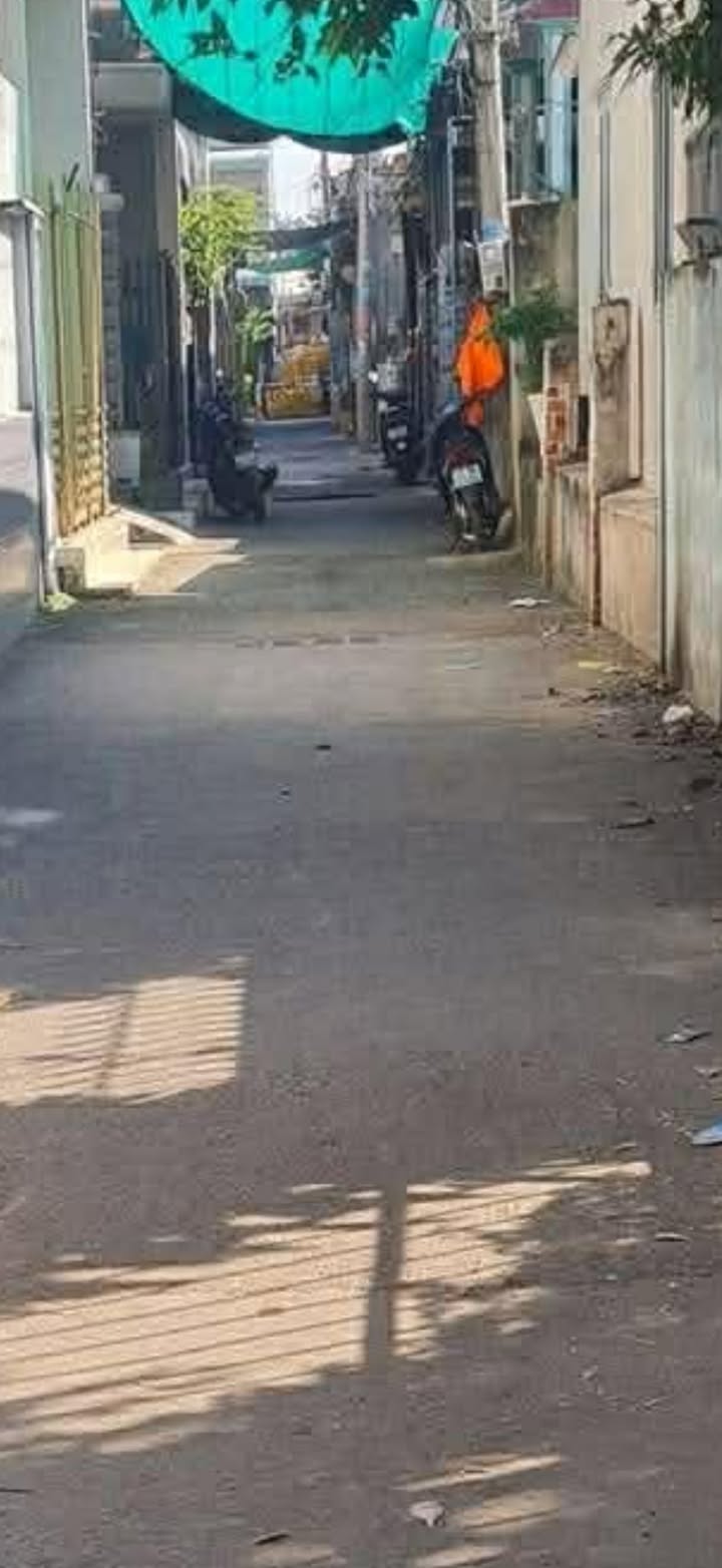 Nhà gác tại xã Phước Tỉnh, Long Điền, 85m² giá 1.35 tỷ - Tiện nghi đầy đủ!