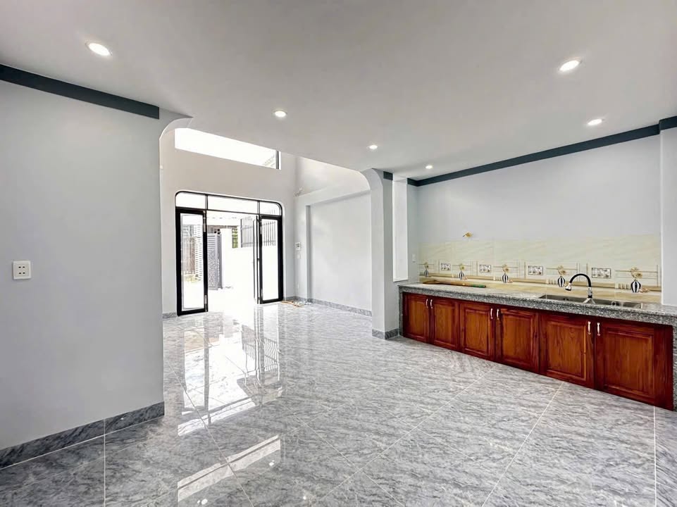 Nhà mới hoàn thiện Ấp 3, Phước Bình 119.7m² giá 1.9 tỷ - Lô góc 2 mặt tiền