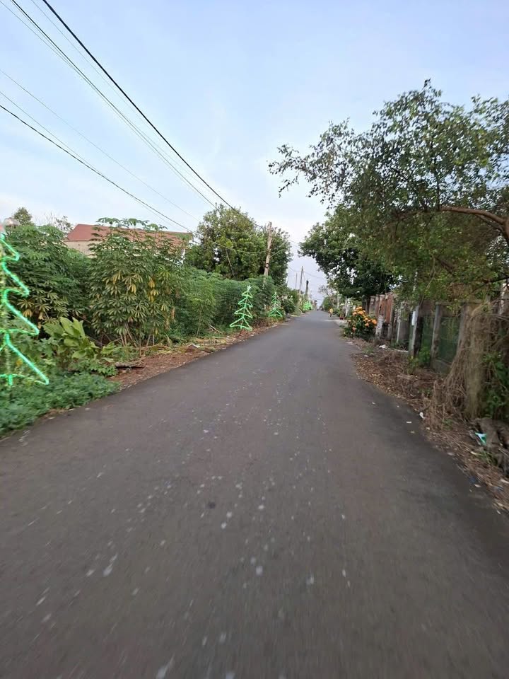 Đất nền Láng Lớn Châu Đức 3600m² giá 1.3 tỷ - Cơ hội đầu tư tuyệt vời!