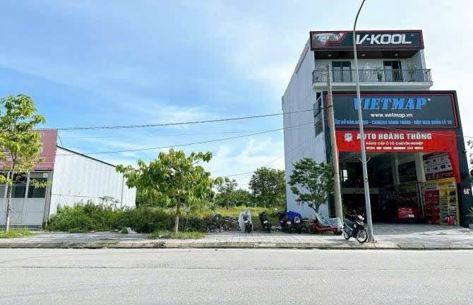 Đất mặt tiền Hoàng Quốc Việt 133,9m² giá 11 tỷ - Cơ hội đầu tư lý tưởng!