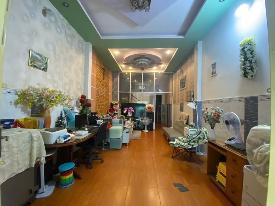 Nhà bán Hương Lộ Hai, Bình Trị Đông A, 80m² giá 8 tỷ - Hẻm thông, sổ hồng chính chủ!