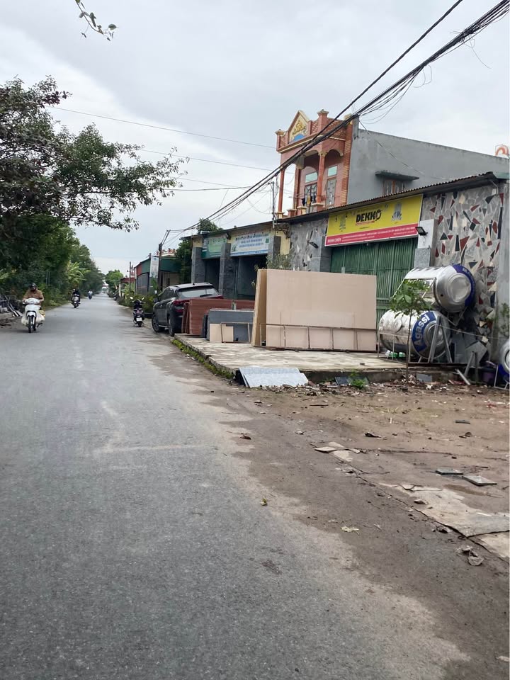 Đất mặt đường trục chính xã Hồng Vũ 85m² giá 800 triệu - Cần bán gấp!