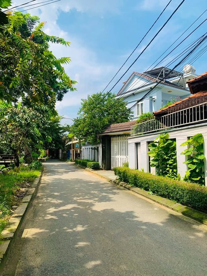 Biệt thự mini đường 41, Linh Đông 168m² giá 9.99 tỷ - Thiết kế thoáng mát, đón gió!