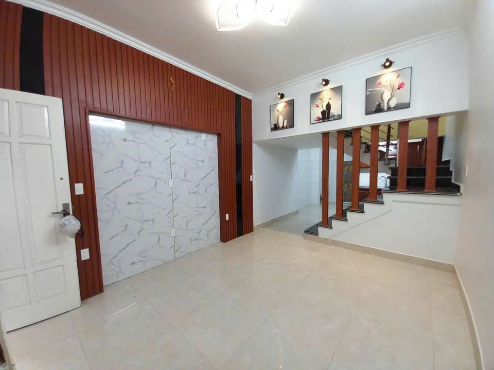 Nhà 2 Tầng Phạm Hữu Điều, Lê Chân, 40m² - Chính Chủ Bán Gấp, Dòng Tiền 5 Triệu/tháng!