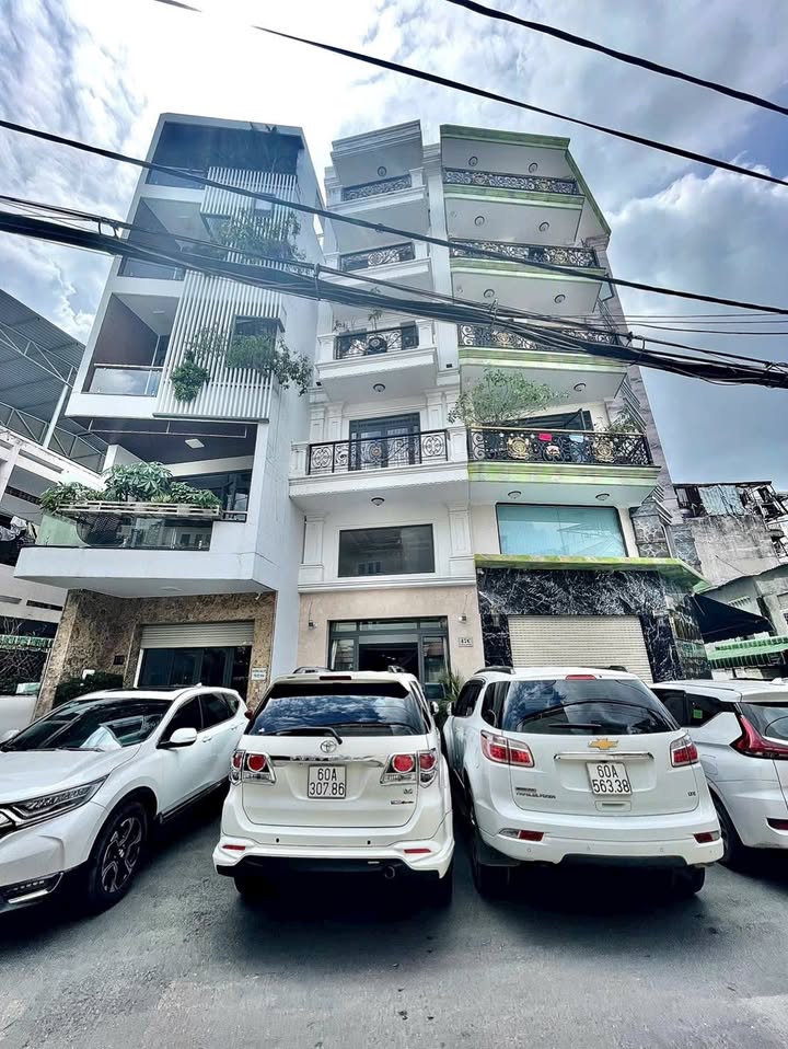 Nhà mặt tiền 6 tầng đường Lê Trực, Bình Thạnh giá 14.6 tỷ - Đầu tư sinh lời ngay!