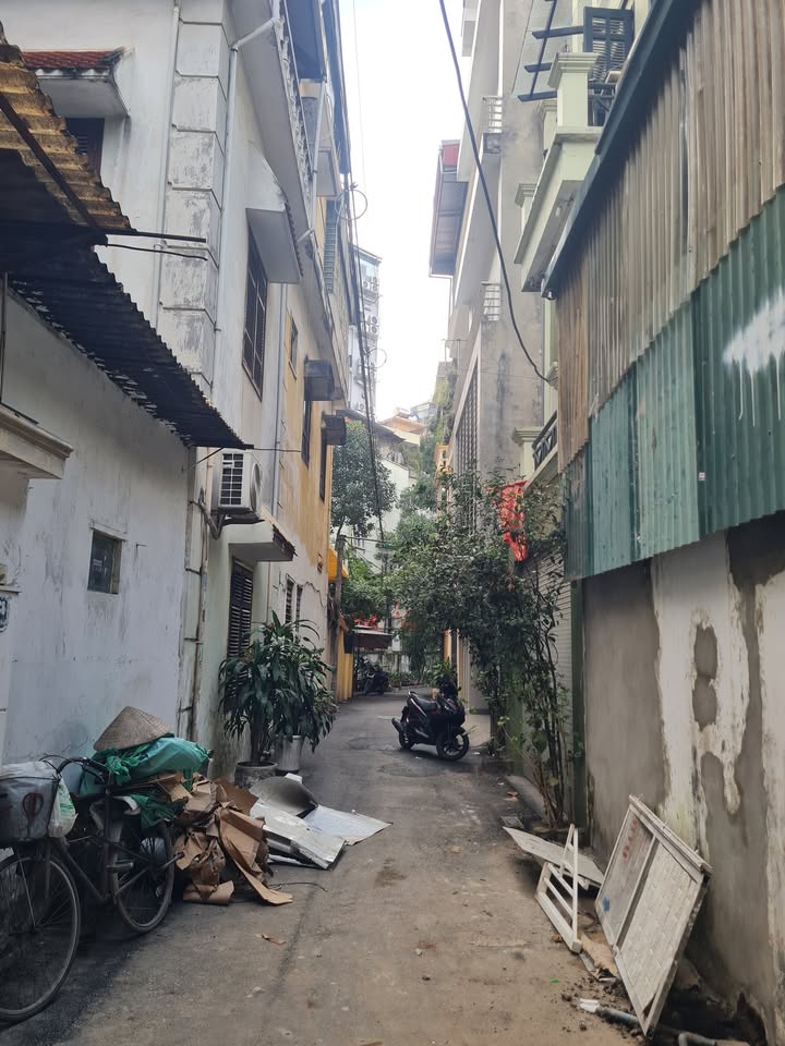 Nhà riêng biệt cho thuê tại Mai Dịch 30m² giá chỉ 4,5 triệu/tháng - Không ở cùng chủ!