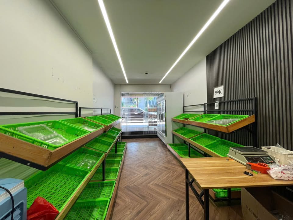 Cho thuê mặt bằng kinh doanh mặt phố Yên Lãng, Đống Đa, 50m² - Không thể bỏ lỡ!