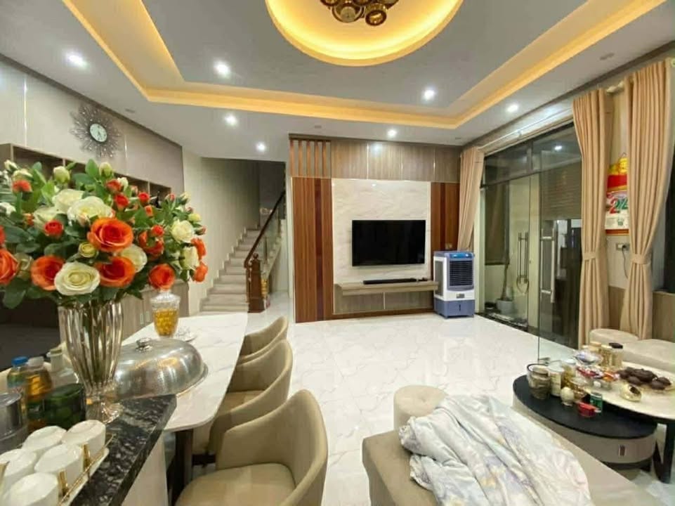 Nhà 2 tầng sát TĐC Mỹ Sơn, 84m² giá 2.8 tỷ - Để lại toàn bộ nội thất!