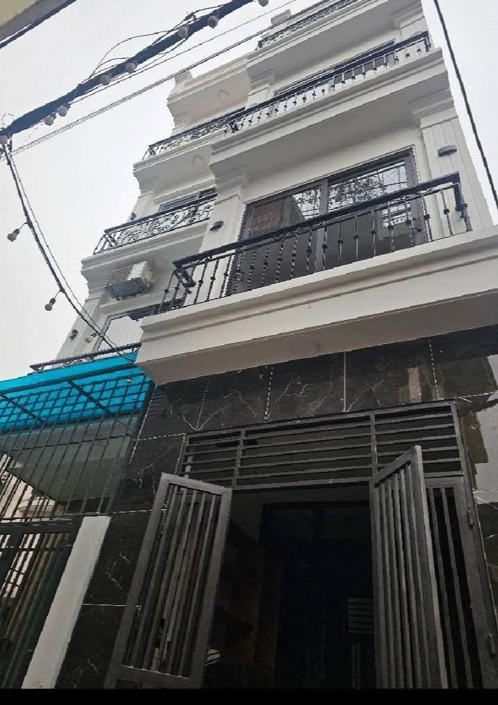 Nhà riêng Liên Ninh, Thanh Trì 42m² giá 6 tỷ - Ngõ thông rộng, mặt tiền 3.5m!