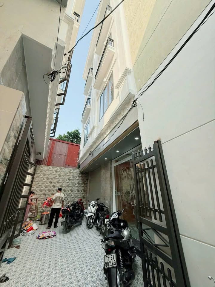 Nhà phố Hồ Sen, Quận Lê Chân 55m² giá 4.15 tỷ - Thiết kế hiện đại, sẵn ở ngay!