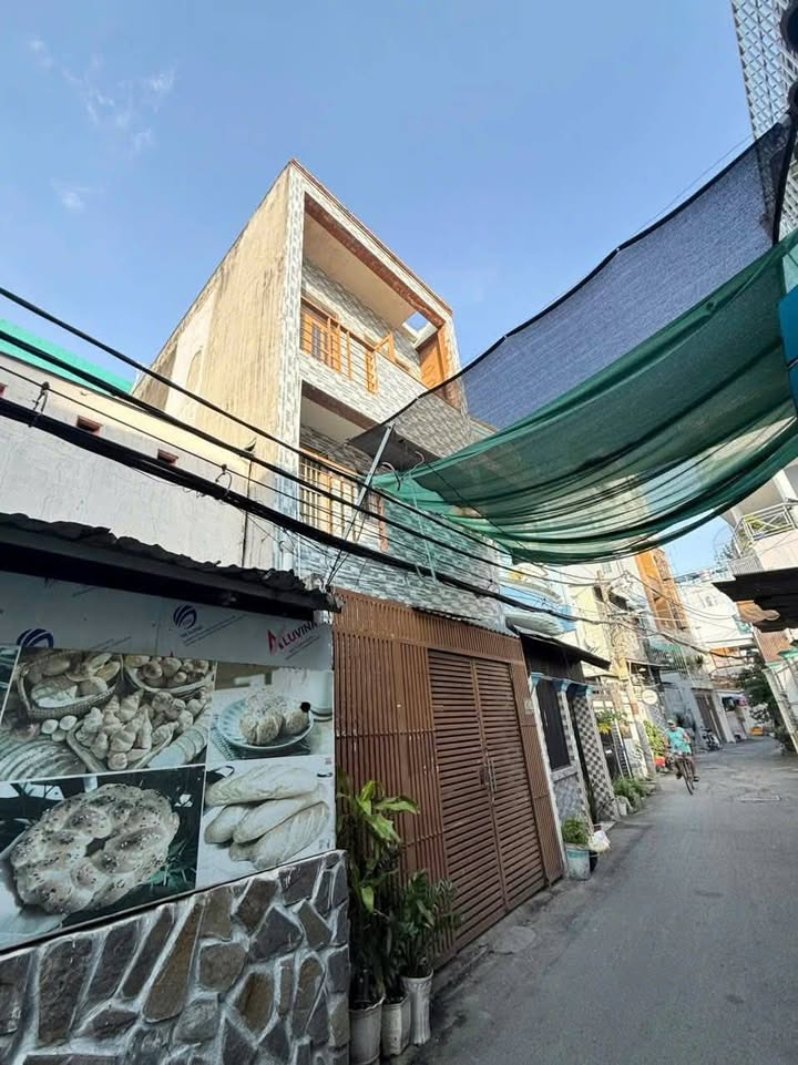 Bán nhà mặt tiền ô tô Đường số 19, Gò Vấp 38m² giá 4.28 tỷ - Kinh doanh sầm uất!