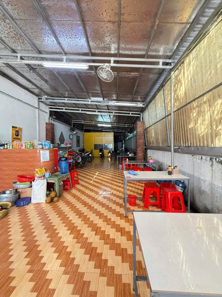 Quán ăn mặt tiền Lê Duẩn Sóc Trăng 180m² - Kinh doanh tấp nập ngay hôm nay!