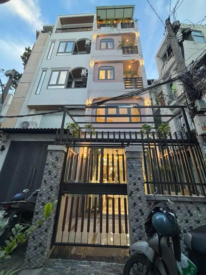 Nhà góc nở hậu Phan Tây Hồ 46m² giá 7 tỷ - Tiện ích đủ đầy cho cuộc sống!