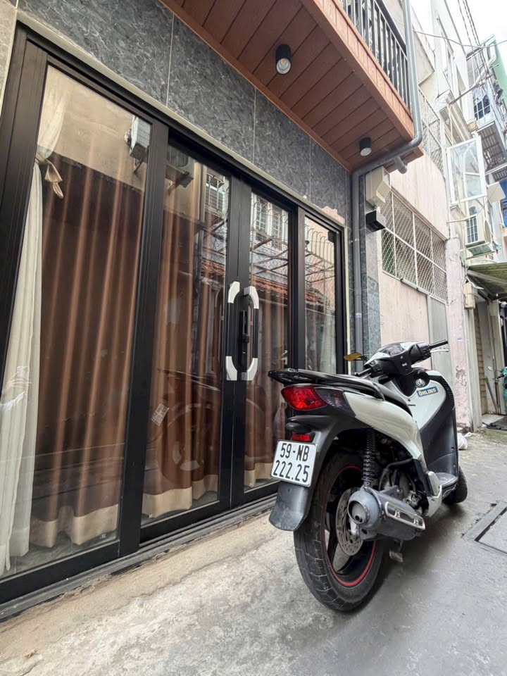 Nhà mới tinh Phú Nhuận 30m² giá 3 tỷ - Full nội thất, vào ở ngay!