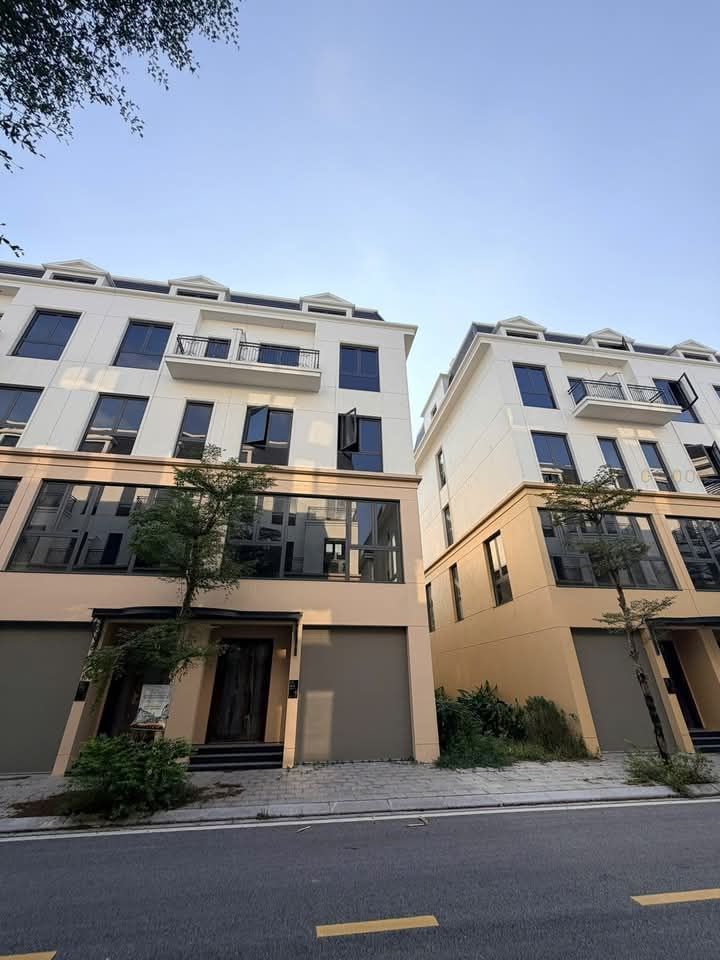 Nhà 5 tầng Phường Đông Hải 100m² giá 3 tỷ - Vị trí đắc địa, kinh doanh tốt!