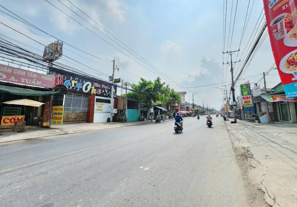 Nhà cấp 4 mặt tiền đường 22 tháng 12, Thuận Giao 147m² giá 7.9 tỷ - Đầu tư sinh lời ngay!