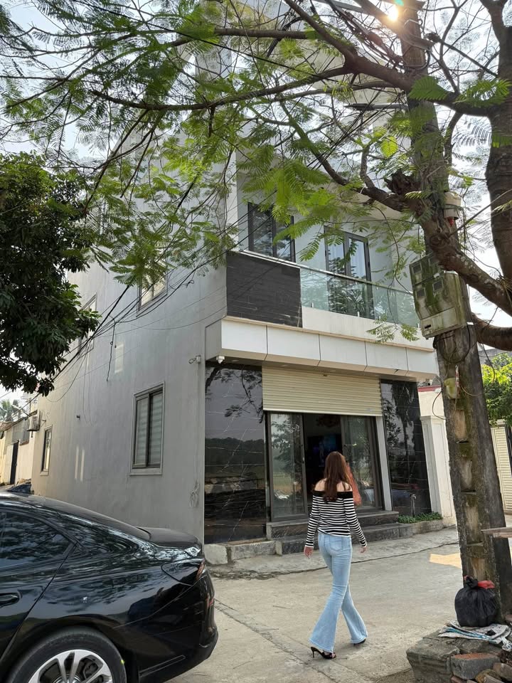 Nhà 2 tầng 97m² Đông Yên Quốc Oai giá 3.2 tỷ - Cơ hội đầu tư tuyệt vời!