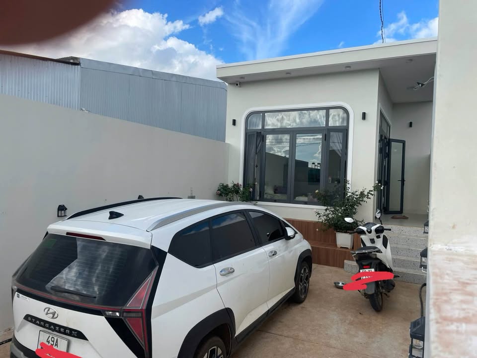 Nhà mới xây Đạ Ròn 250m² giá 1.85 tỷ - Dọn vào ở ngay!