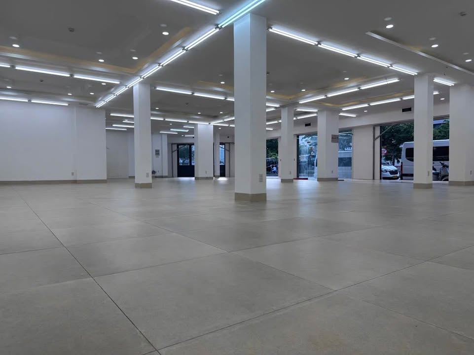 Cho thuê mặt bằng lô góc đường 28, KĐT Phước Long A 450m² - Kinh doanh sầm uất!