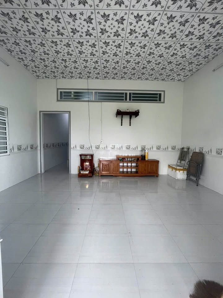 Nhà hẻm Nguyễn Cư Trinh 114m² giá 1.35 tỷ - Ô tô vào tận nhà!