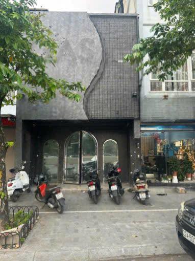 Cho thuê nhà mặt phố Xã Đàn, Đống Đa 138m² giá 55 triệu - Kinh doanh sầm uất!