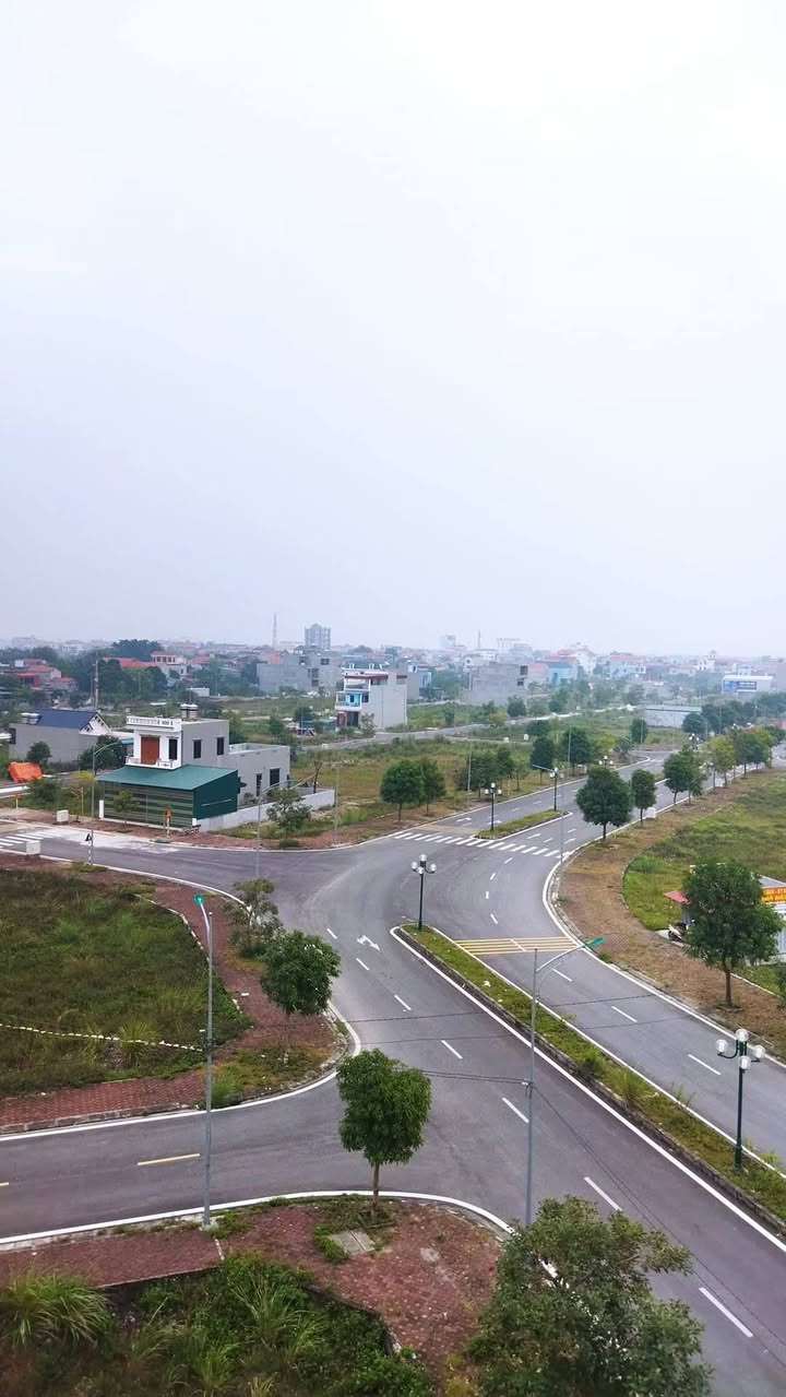 Đất Kinh Doanh Lô Góc KĐT Tây Bình Mỹ 176m² giá 3.52 tỷ - Cơ hội đầu tư vàng!