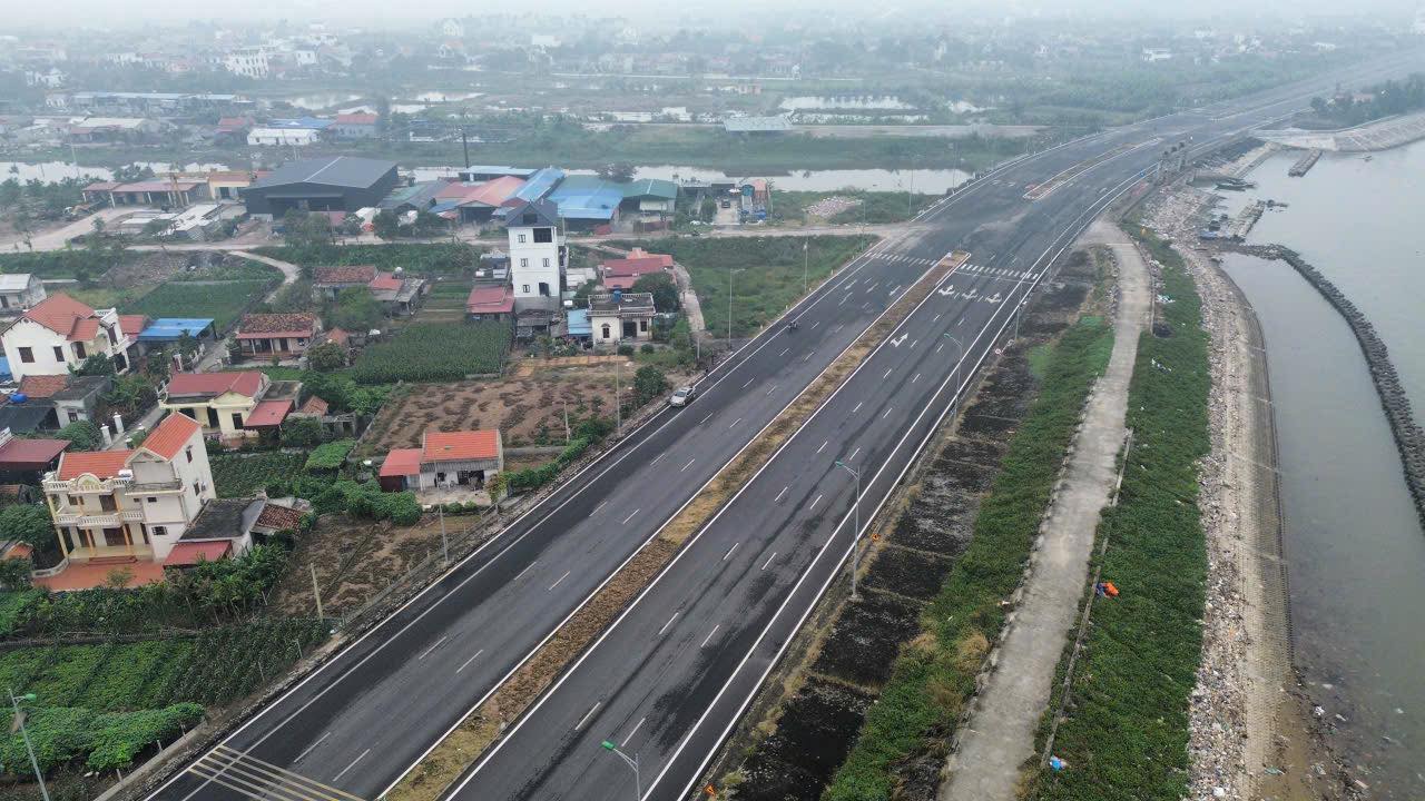 Đất thổ cư xã Nghĩa Phúc, Nam Định 437m² giá 7 tỷ - Mặt đường tỉnh lộ rộng rãi!