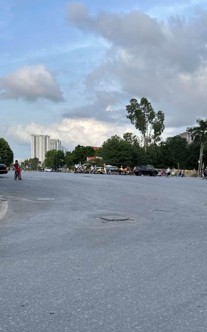 Đất dịch vụ Dương Nội 50m² giá 14 tỷ - Kinh doanh đắc địa gần AEON Hà Đông!