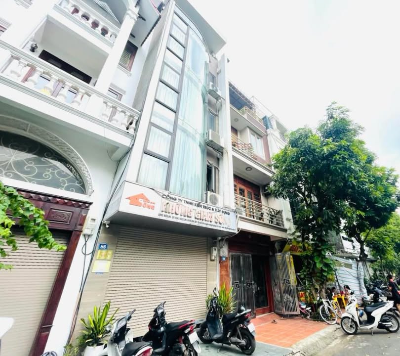 Nhà mặt phố Định Công, 67m², giá 24.5 tỷ - Kinh doanh đắc địa!