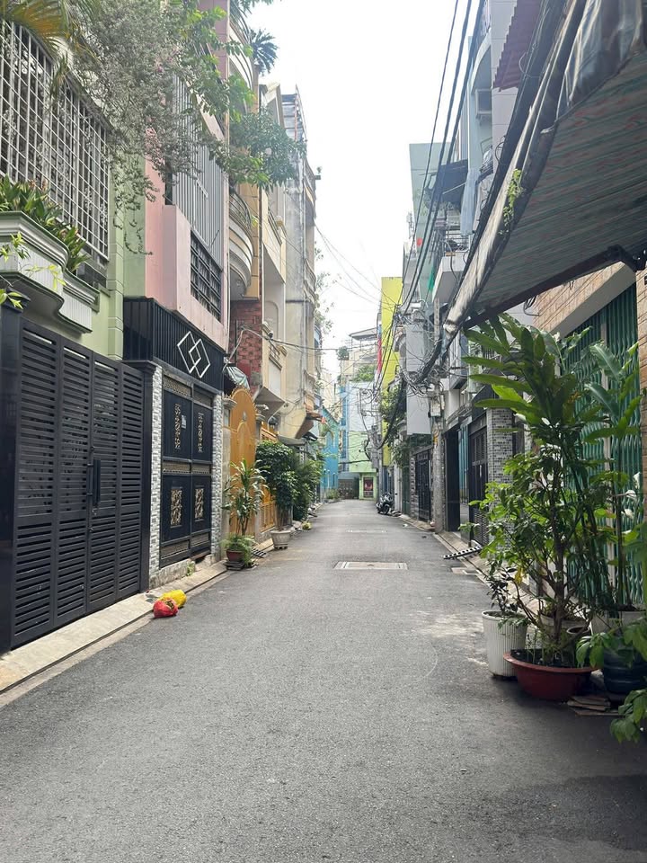 Nhà riêng 19 Cô Bắc, Phú Nhuận 55m² giá 7.95 tỷ - Vị trí đắc địa, tiện lợi!