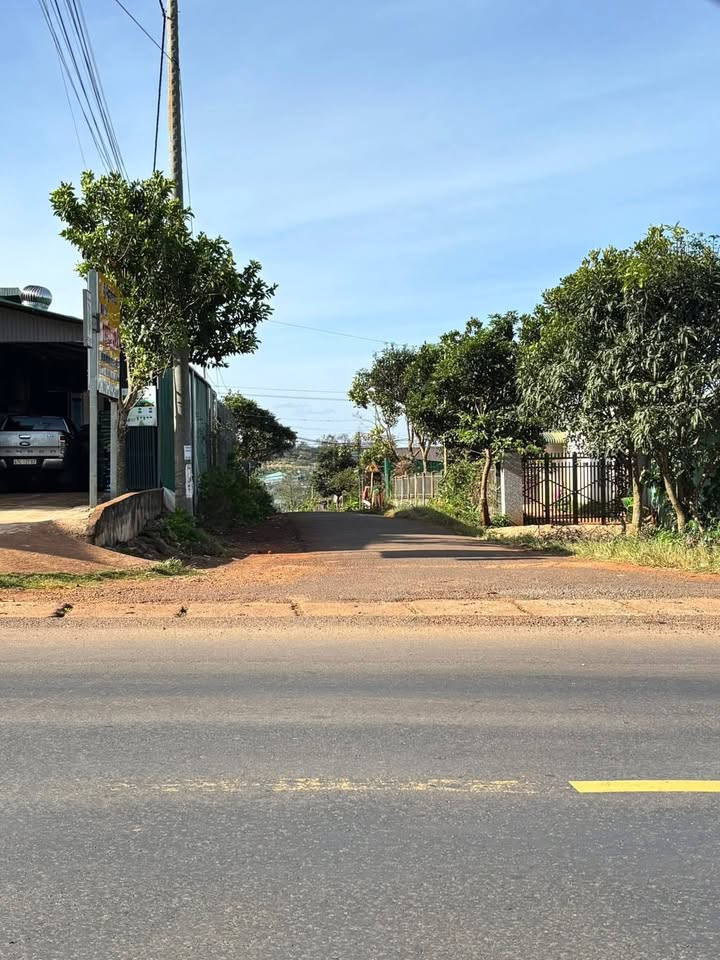 Đất nền thôn 5, xã Ea Ral, Đắk Lắk 150m² giá chỉ 650 triệu - Cơ hội đầu tư tuyệt vời!