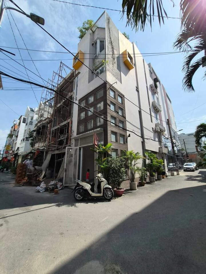 Nhà đẹp hẻm 6m Lê Văn Thọ, Gò Vấp - 5 phòng ngủ, 8.7 tỷ thương lượng!